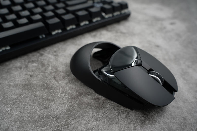 雷柏v500s合金版怎么样_雷柏V500PRO-87多模版键盘_雷柏VT960赛博朋克版鼠标