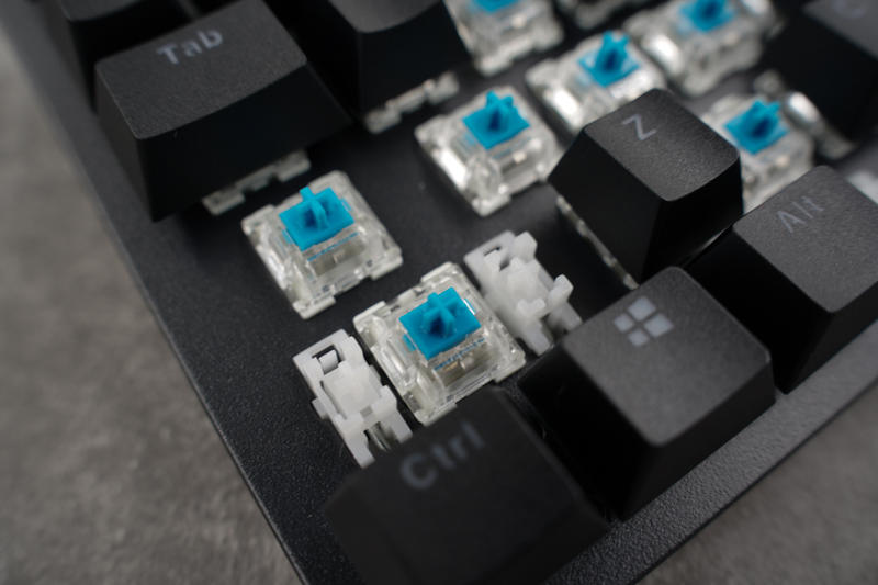 雷柏v500s合金版怎么样_雷柏V500PRO-87多模版键盘_雷柏VT960赛博朋克版鼠标