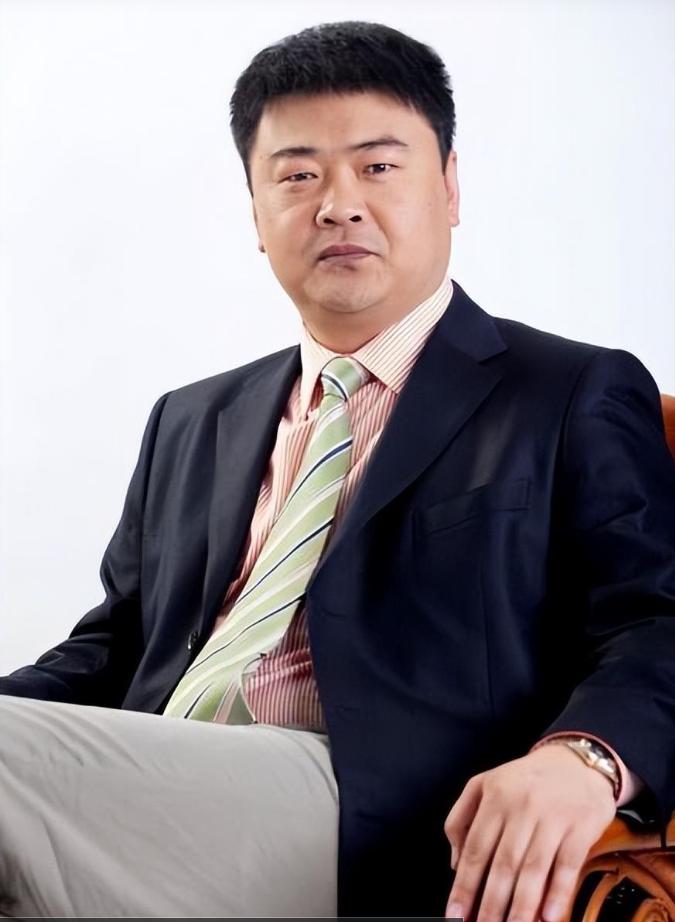 徐茂栋 天马股份 卷钱跑路_天马股份重组