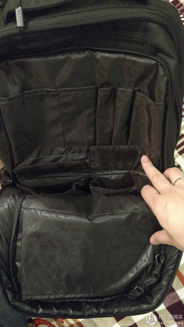 thinkpad双肩电脑包_通勤双肩包推荐_Incase Icon Pack评测