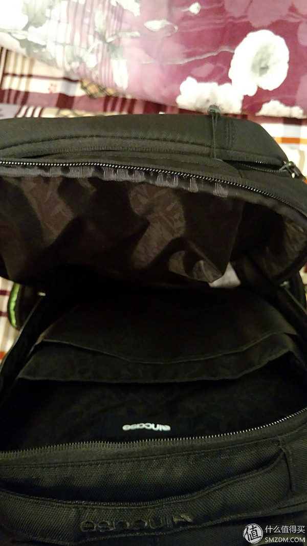 Incase Icon Pack评测_通勤双肩包推荐_thinkpad双肩电脑包