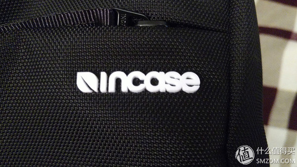 通勤双肩包推荐_Incase Icon Pack评测_thinkpad双肩电脑包